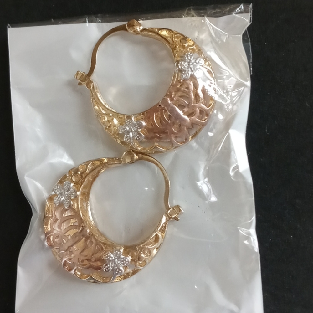 Laminated Gold